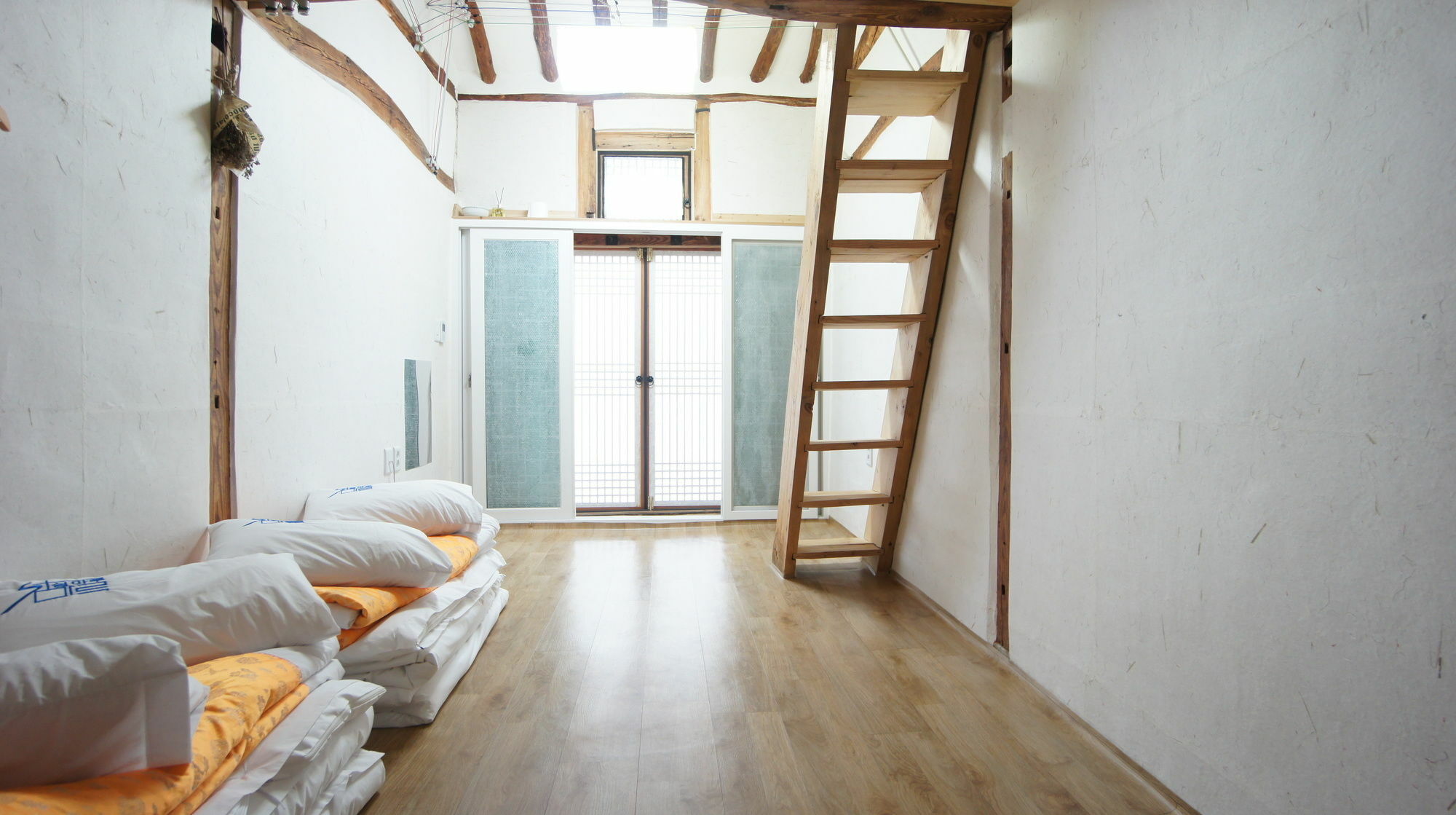 1928 Suimmaru Hanok Guesthouse Чонджу Екстер'єр фото